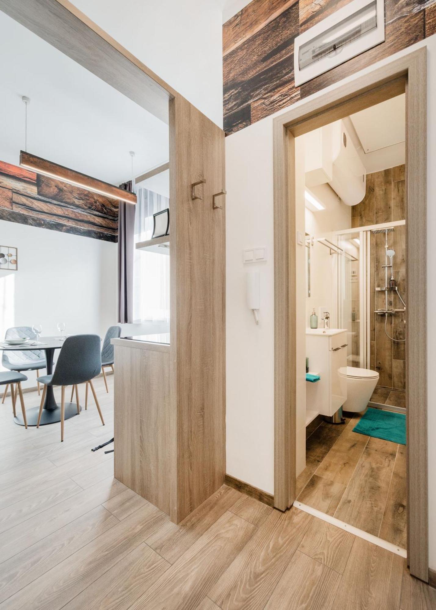 Elemental Retreats - Wood & Water Studios 부다페스트 외부 사진
